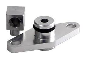 Adapter regulatora ciśnienia paliwa Turbosmart Subaru WRX STI 08+