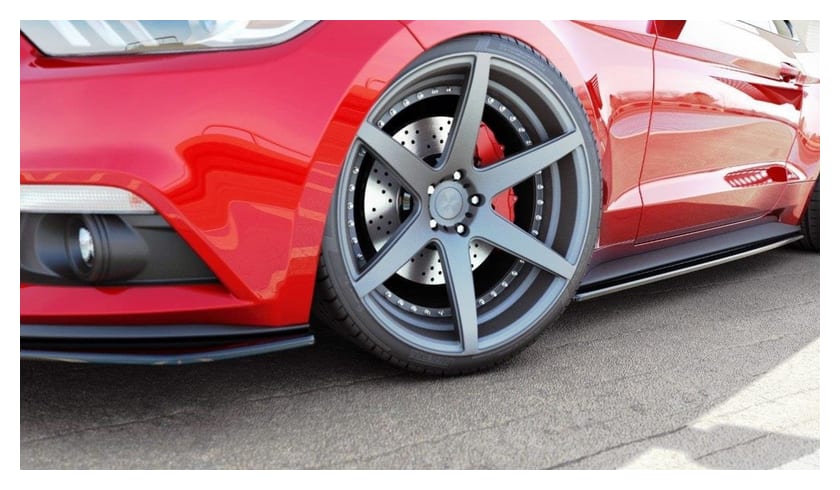 Dokładka Ford Mustang VI Progi Gloss Black