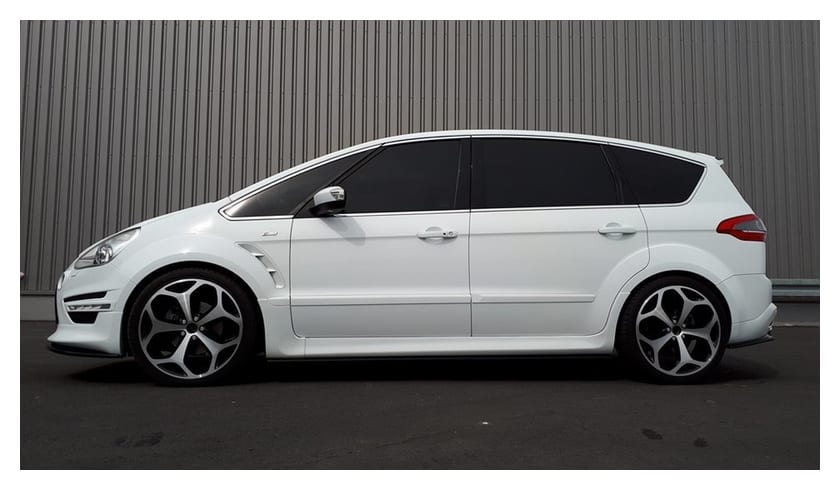 Dokładka Ford S-Max I Facelift Progi Gloss Black