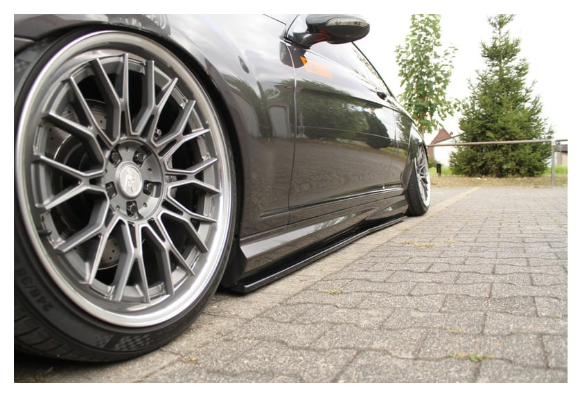 Dokładka Mercedes-Benz CL 500 C216 AMGLINE Progi Gloss Black