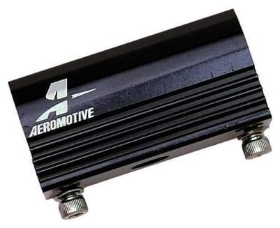 Adapter czujnika ciśnienia listwy paliwowej Aeromotive AN8 96-04 Ford 4.6L