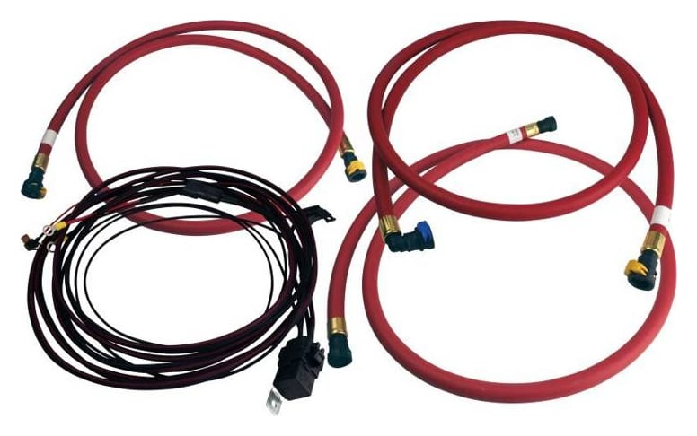 Przewody pompy paliwa 01-10 Duramax Aeromotive