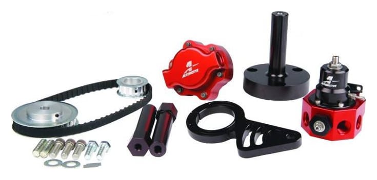 Zestaw mechanicznej pompy paliwa Aeromotive B.B. Chevy z podwójnym regulatorem paliwa