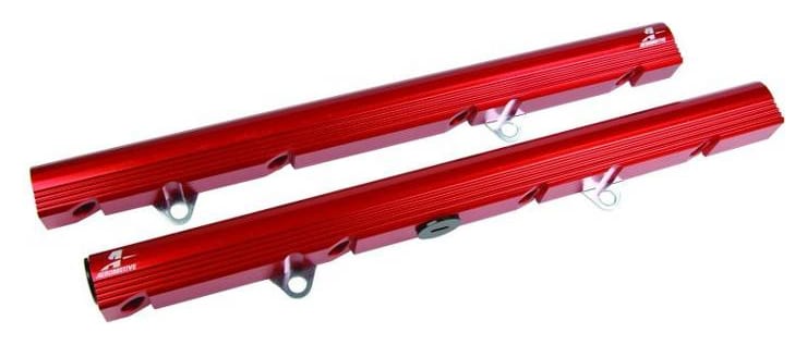 Listwy paliwowe Aeromotive 5/8" Ford 5.0l