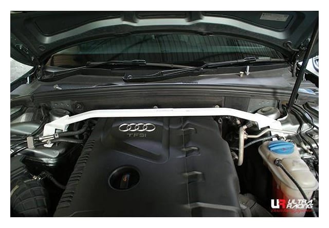 Rozpórka Audi A5 2.0T 07+ 8T UltraRacing 2Point przednia górna Strutbar