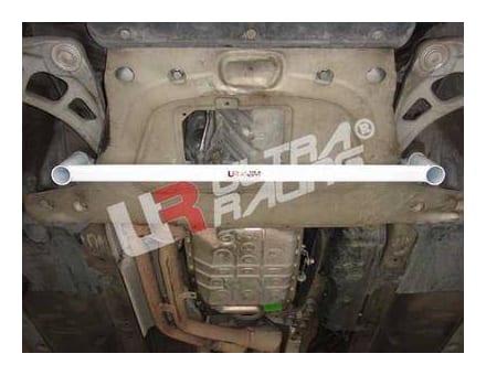 Rozpórka BMW 3-Series E46 325 328 320 UltraRacing przednia dolna Tiebar