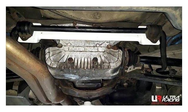 Rozpórka BMW 3-Series E46 M3 3.2 01-06 Ultra-R 2P tylna dolna Brace