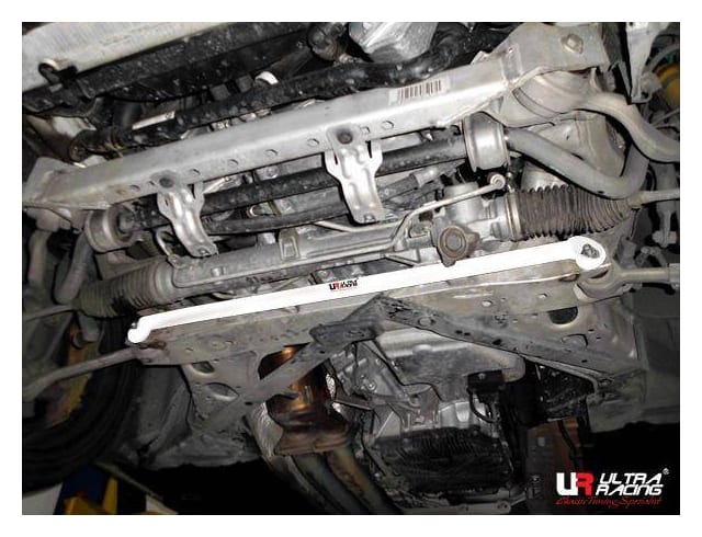 Rozpórka BMW 3-Series E92 06+ 3.5 UltraRacing przednia dolna Tiebar
