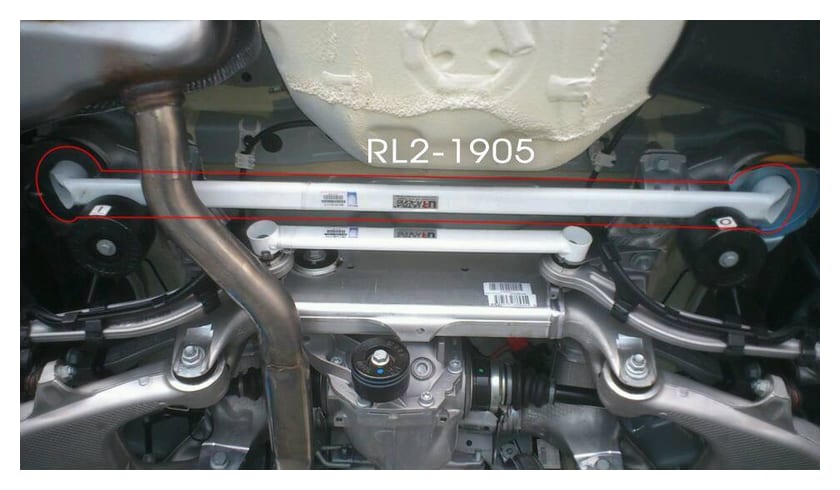 Rozpórka BMW 640 E63/E64 4.0 03-10 Ultra-R 2-punktowa tylna dolna Bar