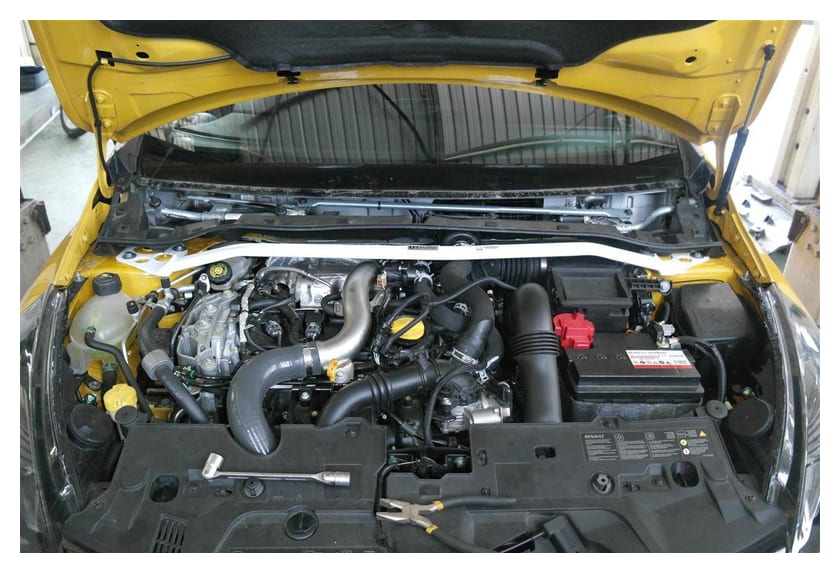 Rozpórka Renault Clio RS Mk4 13+ Ultra-R 2P przednia górna Strut Bar