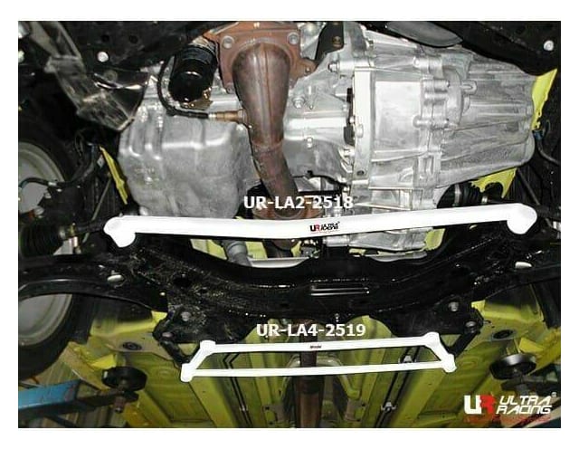 Rozpórka Suzuki Swift Sport ZC32S 1.6 2WD MT 10-17 UltraRacing 2-punktowa przednia dolna Tiebar
