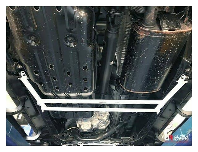 Rozpórka Toyota Fj Cruiser XJ10/GSJ10 4.0 V6 4WD 10-17 UltraRacing 4-punktowa tylna dolna Bar