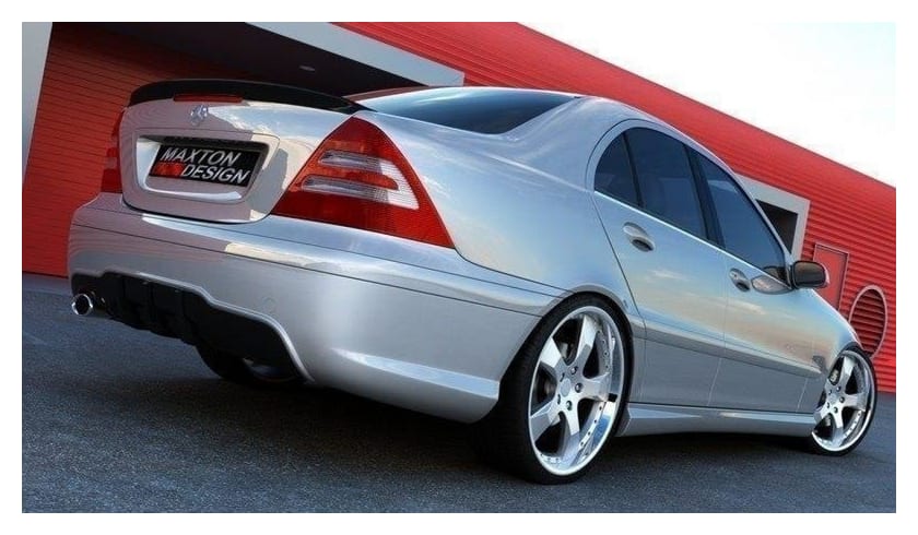 Zderzak Mercedes-Benz C W203 Tył AMG 204 Look bez podkładu